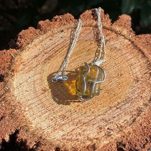 Amber 925 sterling silver pendant necklace